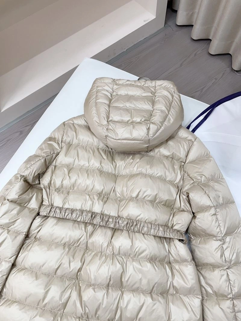 Moncler Down Jackets UrbanChic 145104