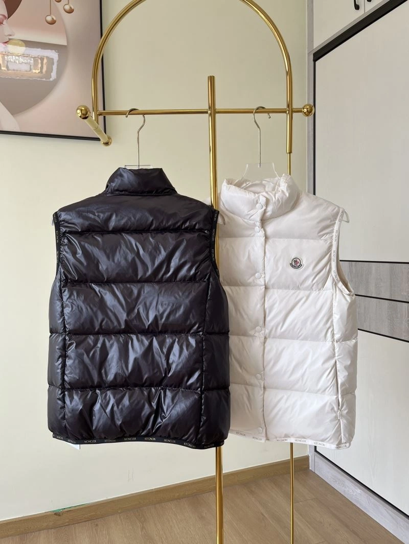 Moncler Down Jackets UrbanStyle 145120