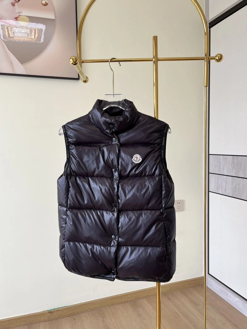 Moncler Down Jackets UrbanStyle 145120
