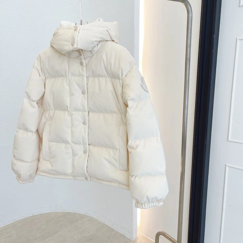 Resilient Moncler Down Jackets 145113