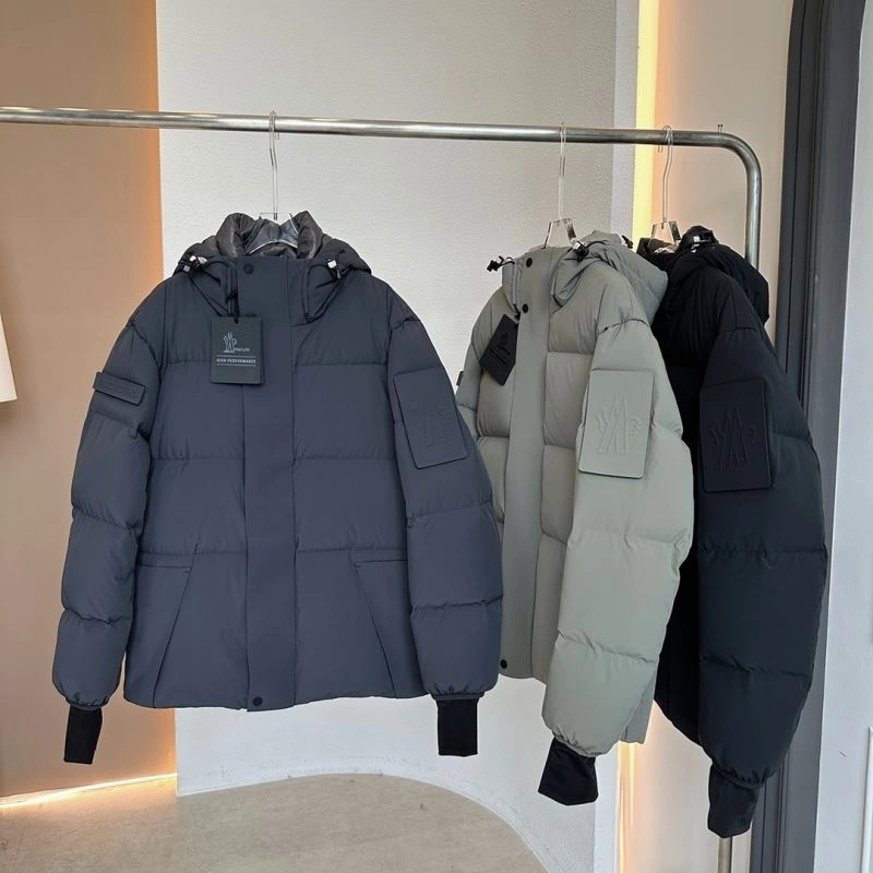 Moncler Down Jackets TimelessDesign 145131