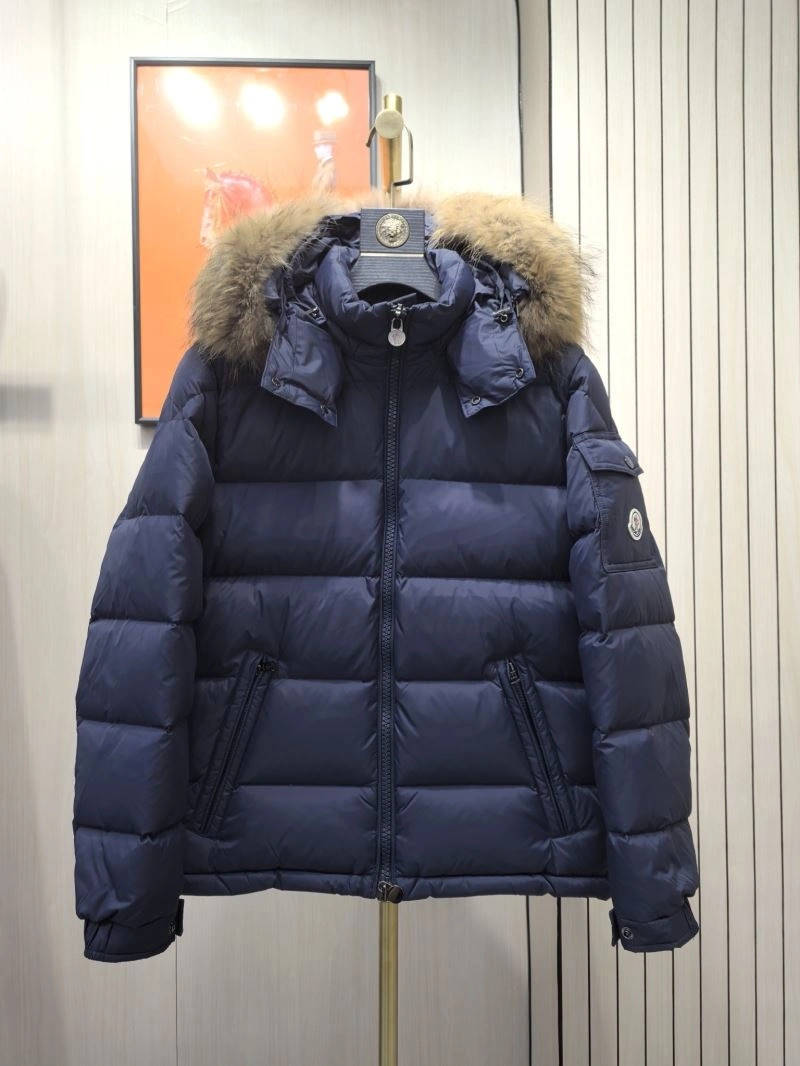 Moncler Down Jackets UrbanChic 145105