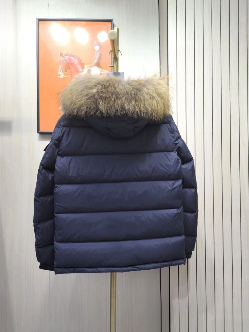 Moncler Down Jackets UrbanChic 145105
