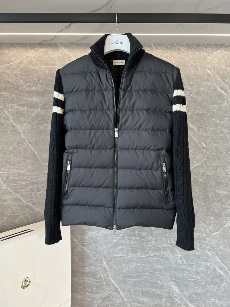 FlexibleFit Moncler Down Jackets 145103