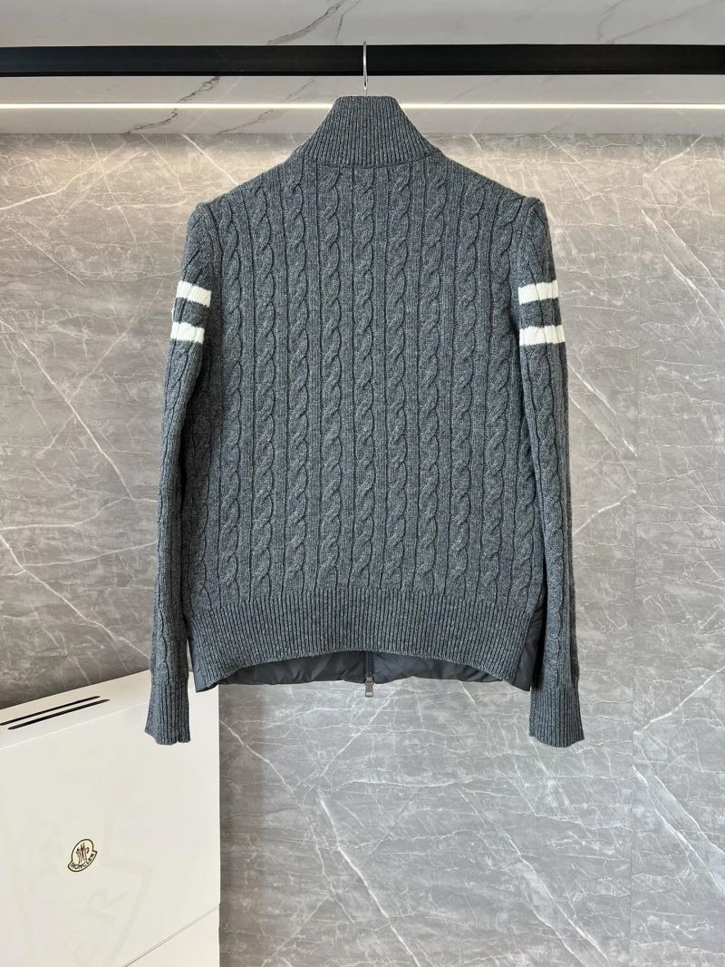Moncler Down Jackets Classic 145129