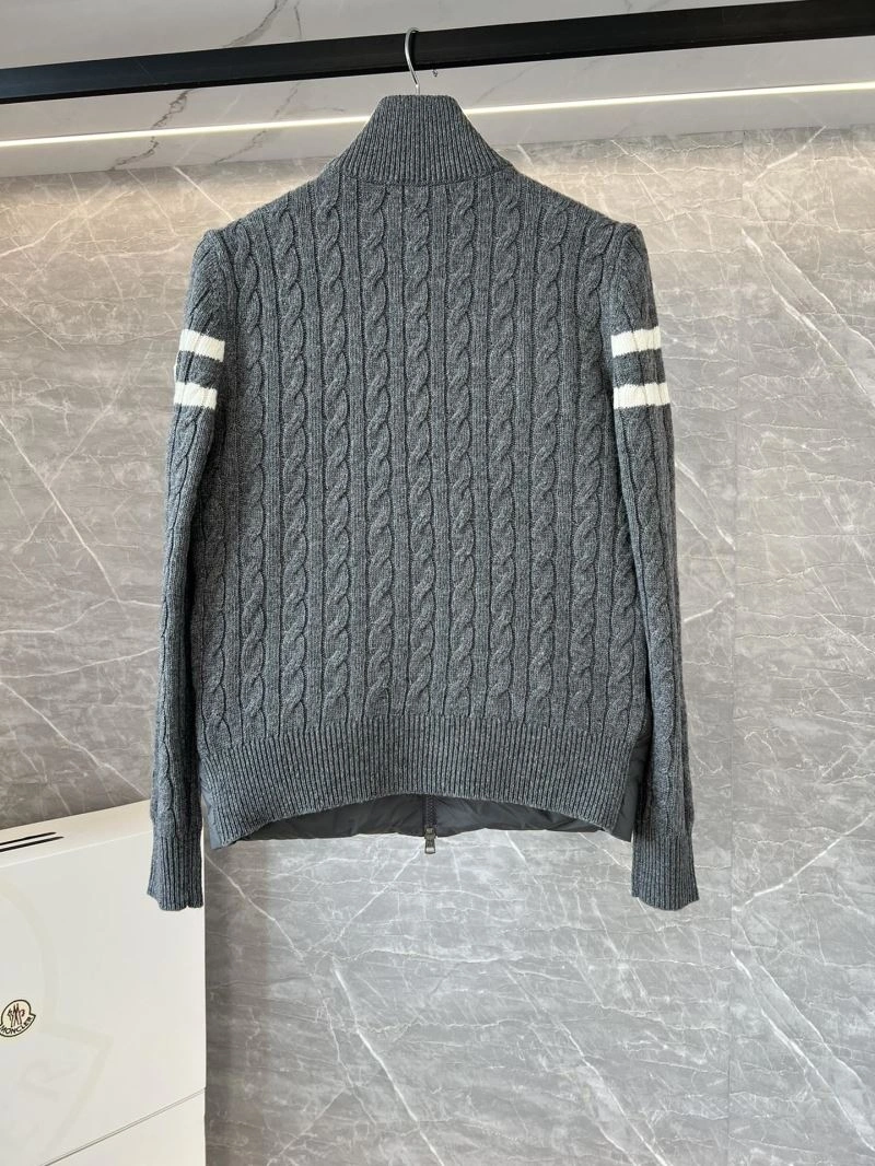Moncler Down Jackets Classic 145129