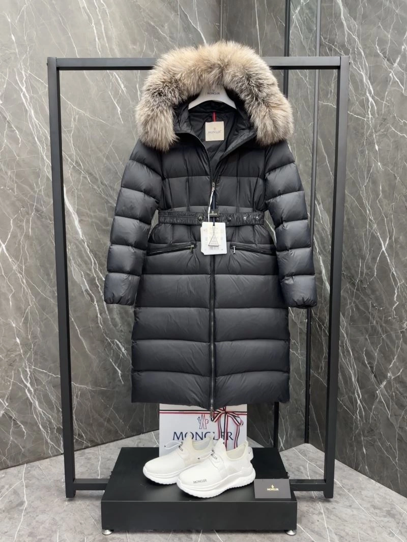 Moncler Down Jackets Vibrant 145101