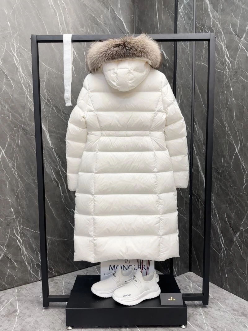 Sporty Moncler Down Jackets 145098