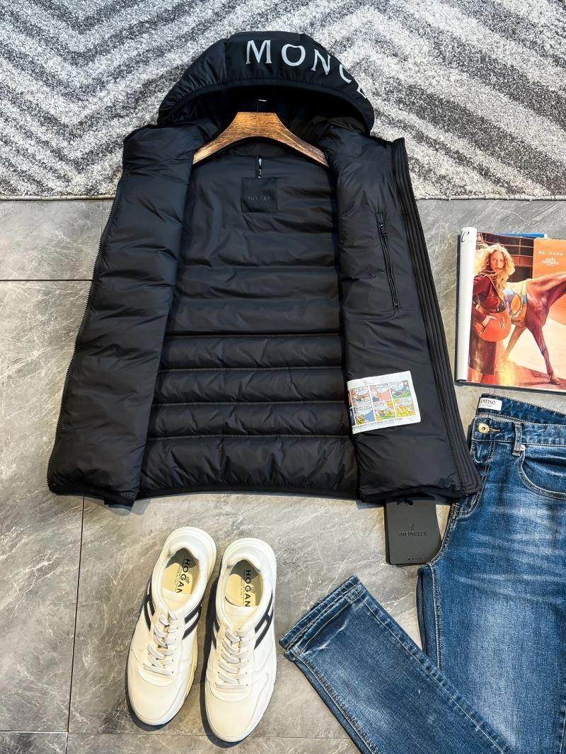 Moncler Down Jackets WaterResistant 145095