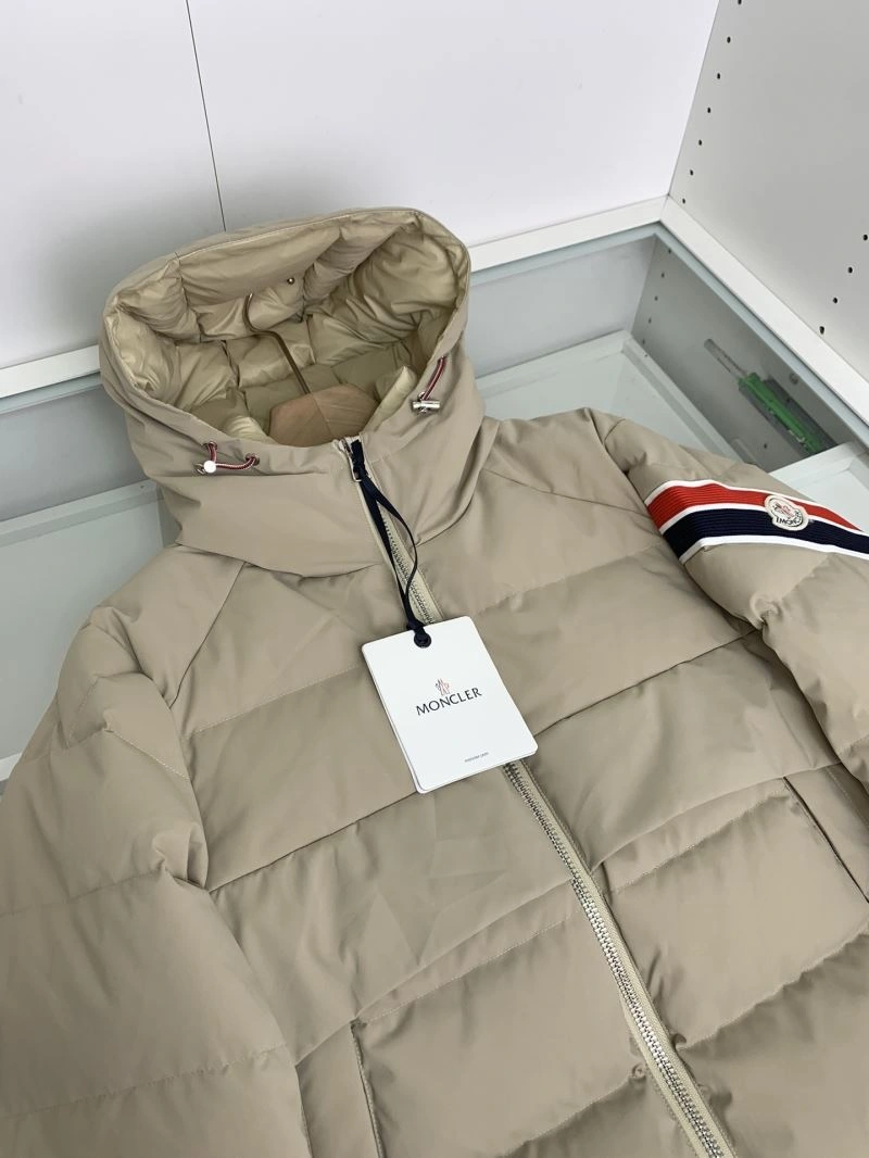 WellDesigned Moncler Down Jackets 145094
