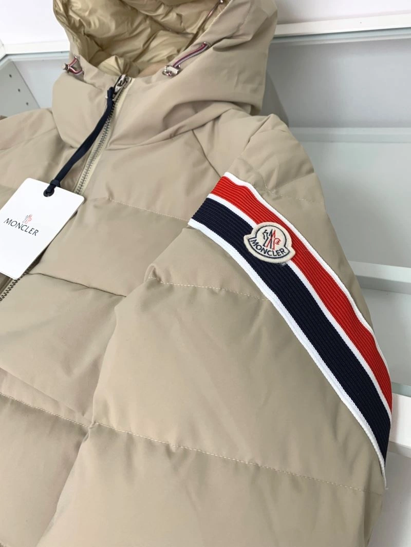 WellDesigned Moncler Down Jackets 145094