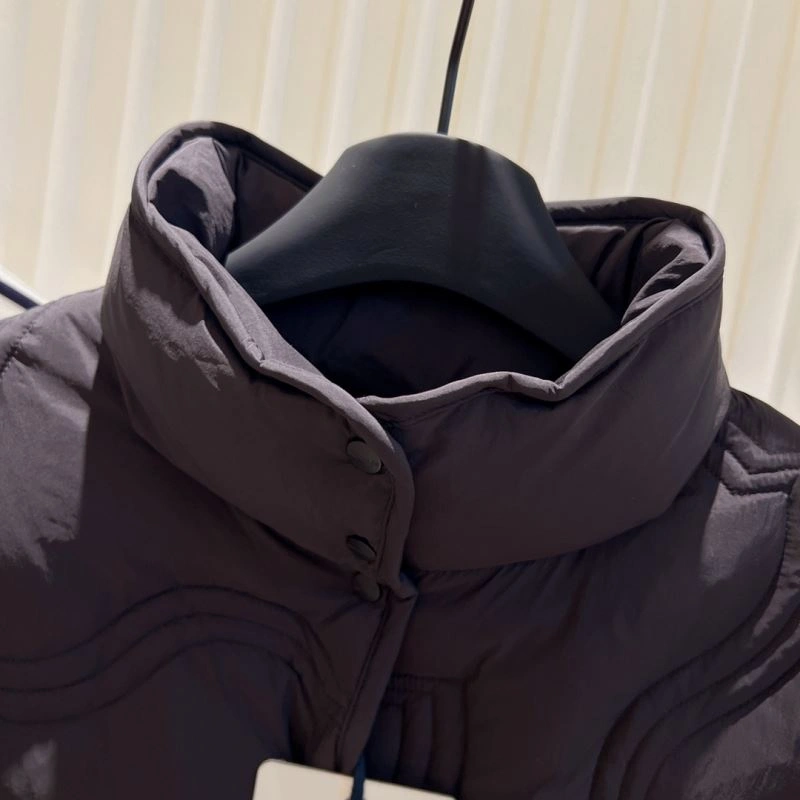 Moncler Down Jackets Supportive 145089