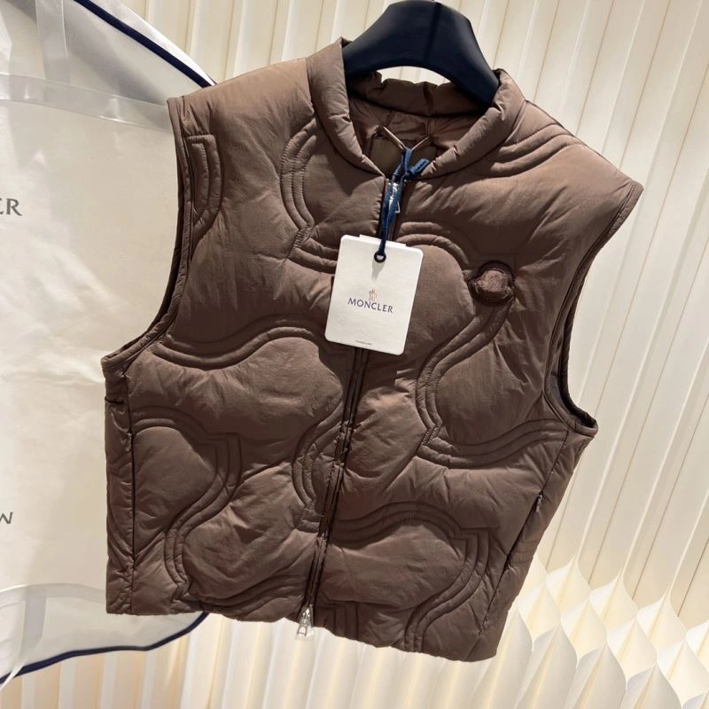 Moncler Down Jackets Minimalist 145077