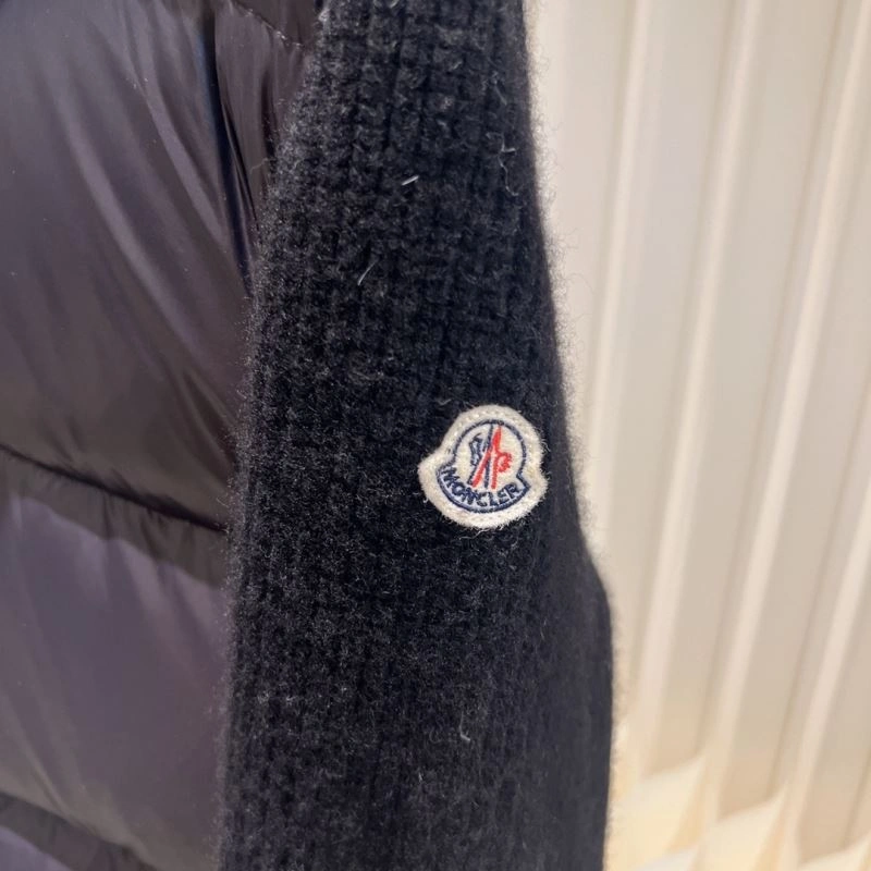 Moncler Down Jackets FlexibleFit 145082