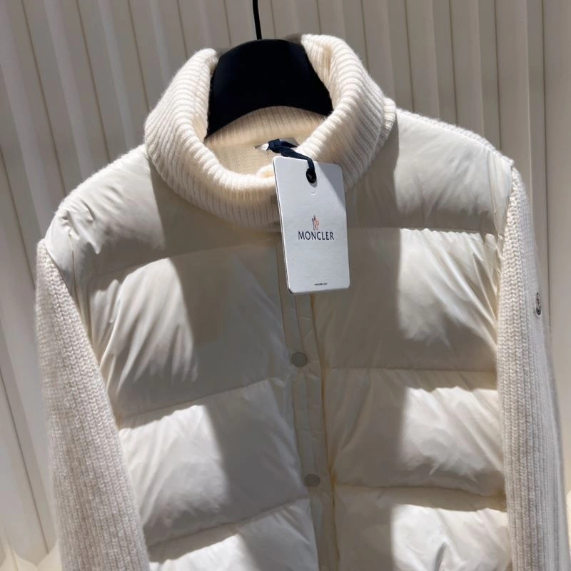 Moncler Down Jackets Fashionable 145075