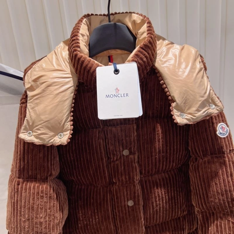 TechFriendly Moncler Down Jackets 145070