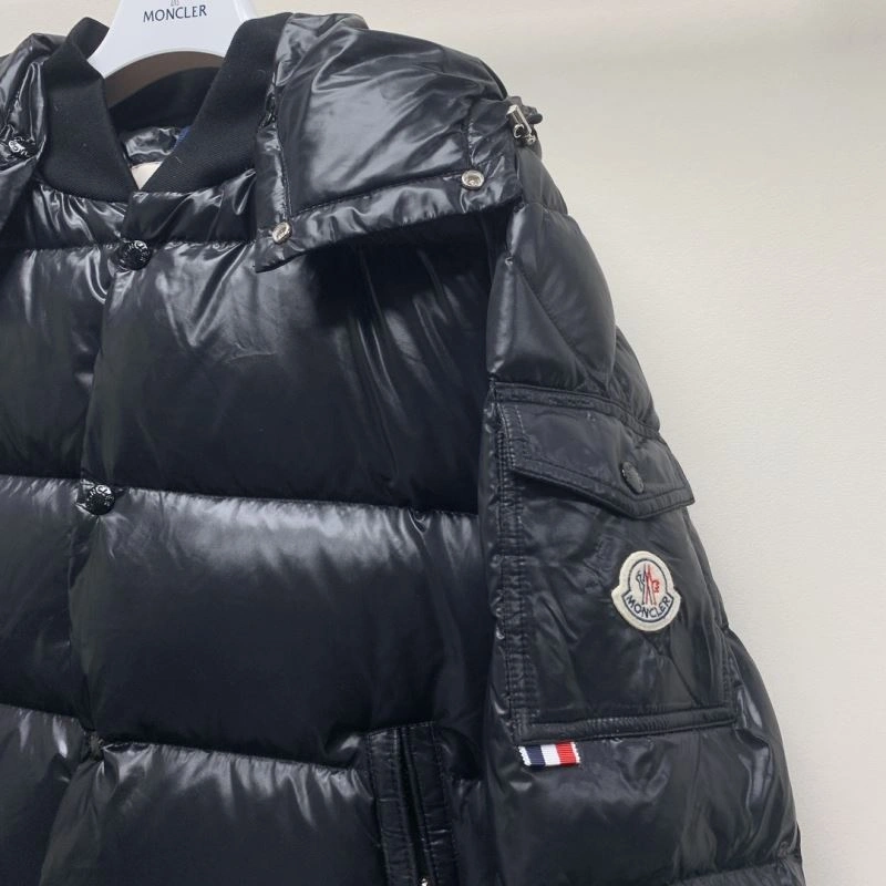 Snug Moncler Down Jackets 145069