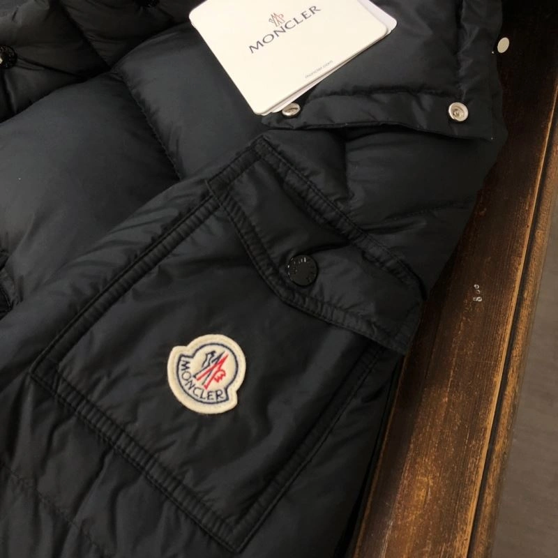Moncler Down Jackets Effortless 145078