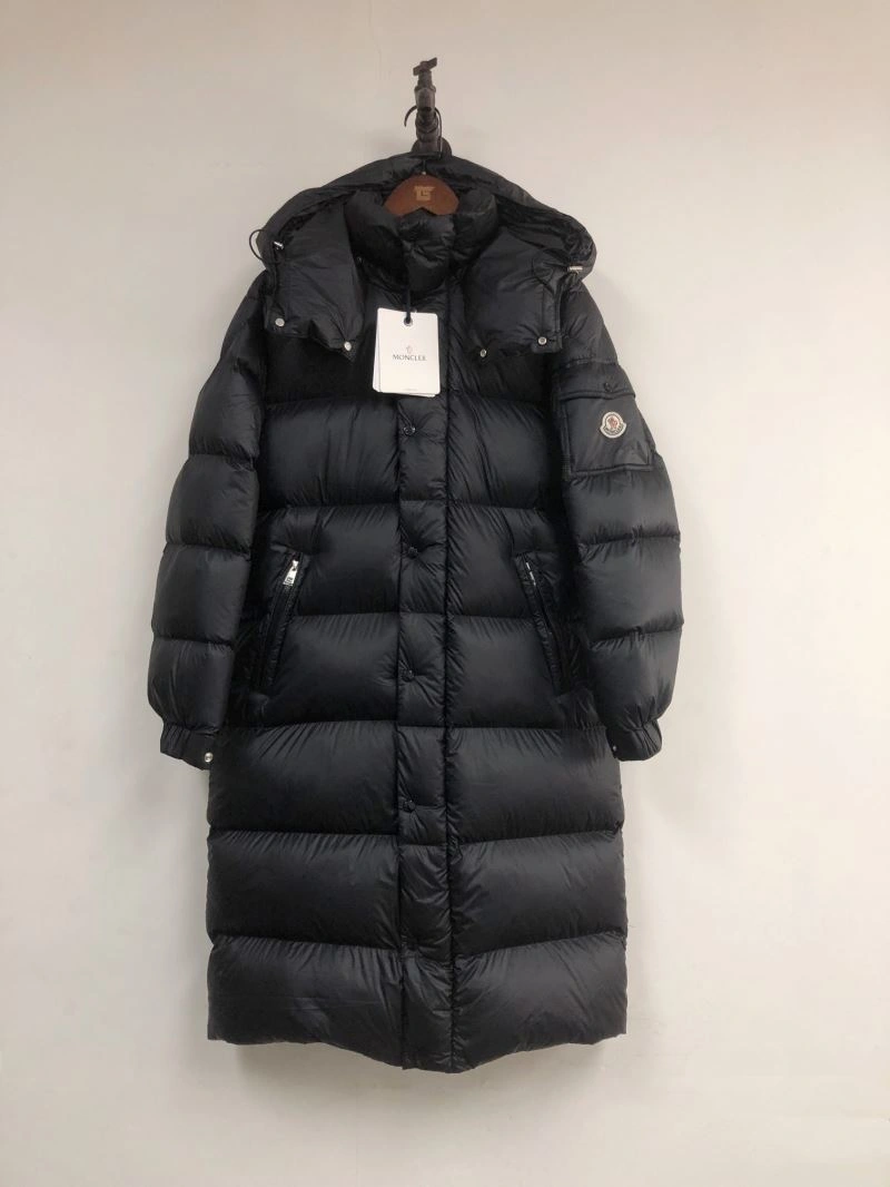 Sporty Moncler Down Jackets 145068
