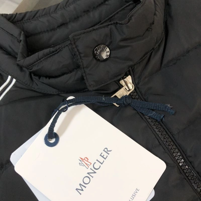 Moncler Down Jackets Timeless 145079
