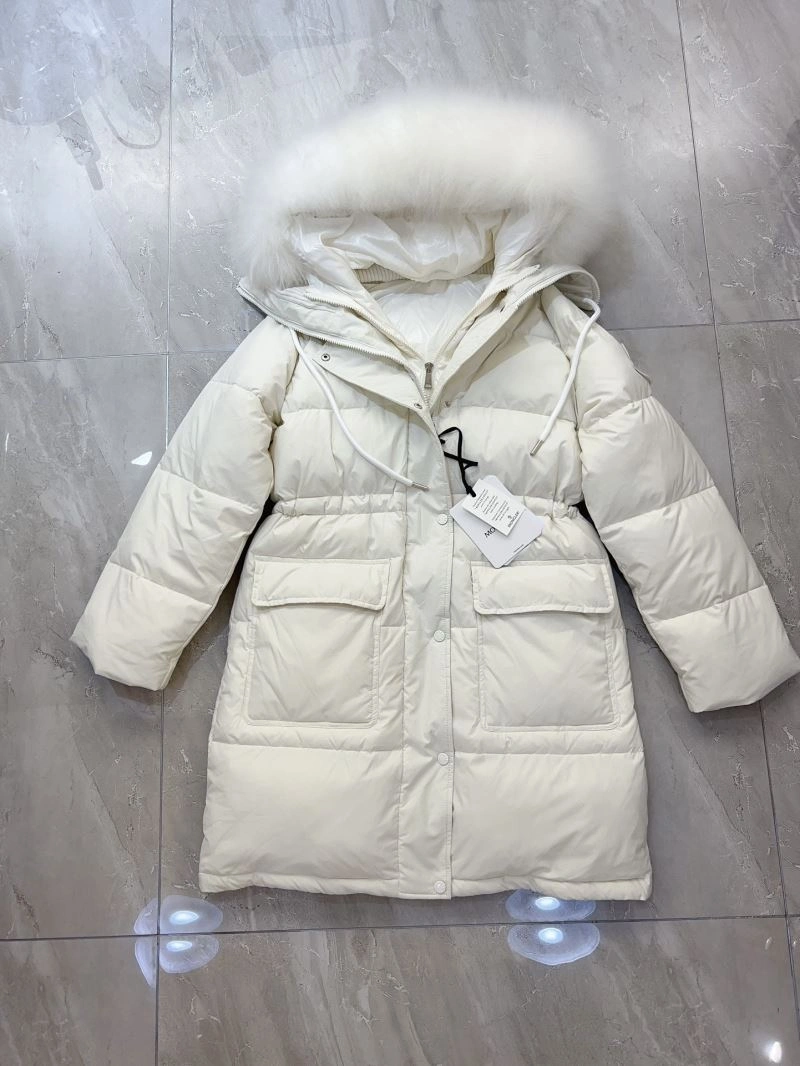 Moncler Down Jackets HighQuality 145061