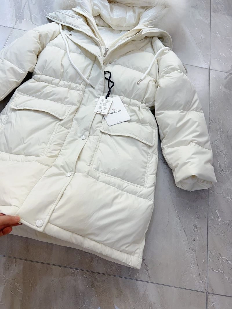 Moncler Down Jackets HighQuality 145061
