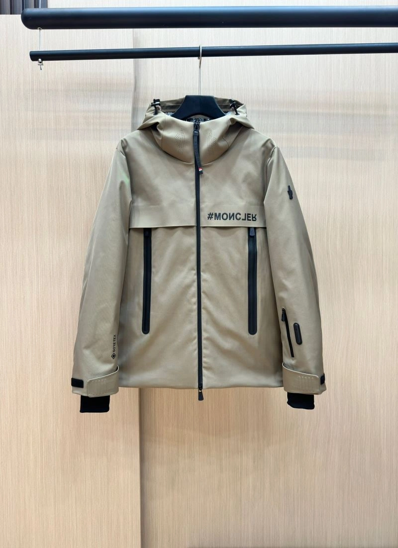 Moncler Down Jackets Trendsetting 145059