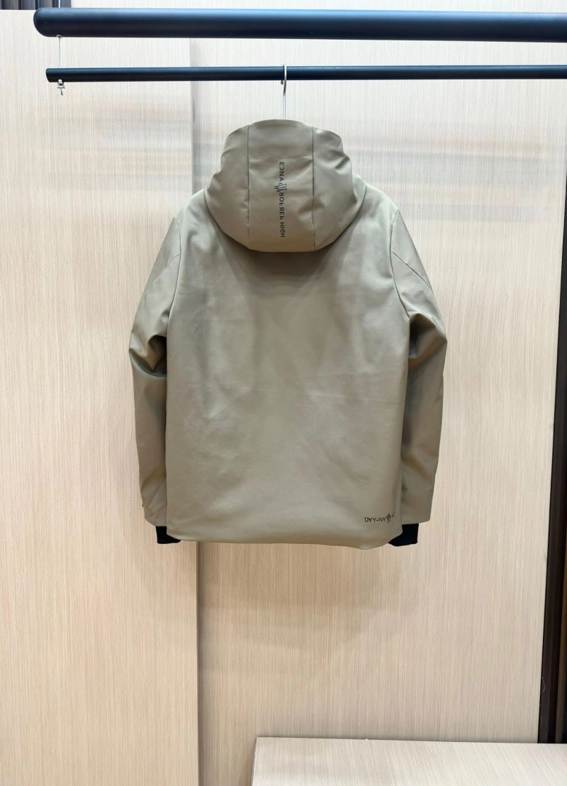Moncler Down Jackets Trendsetting 145059