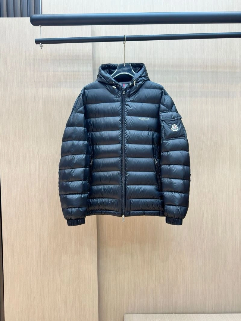 Moncler Down Jackets Breathable 145057