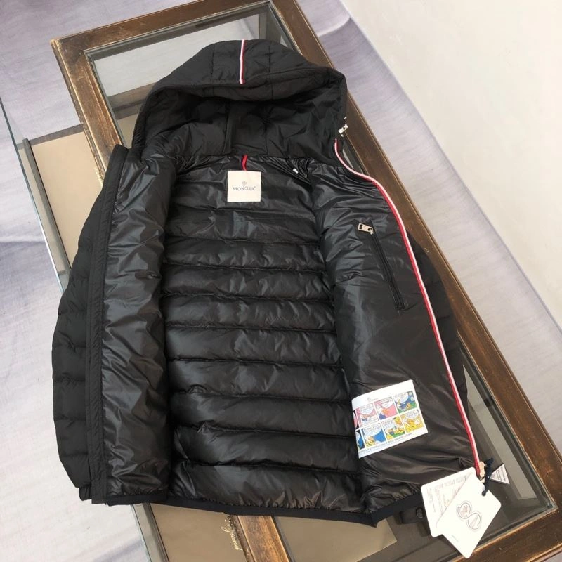 Sophisticated Moncler Down Jackets 145039