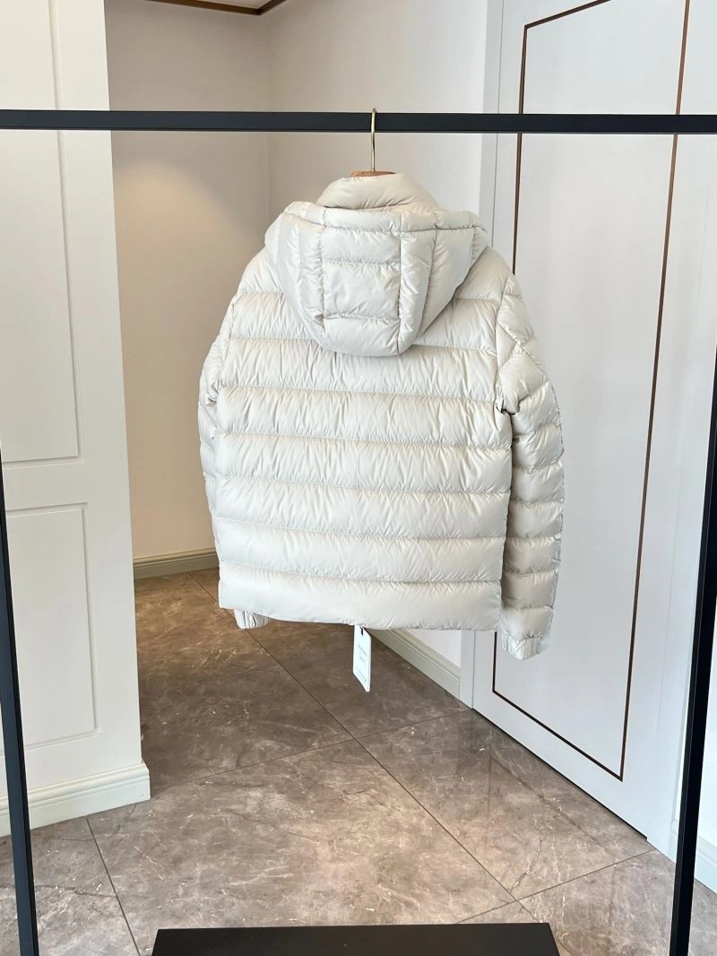 Breathable Moncler Down Jackets 145031