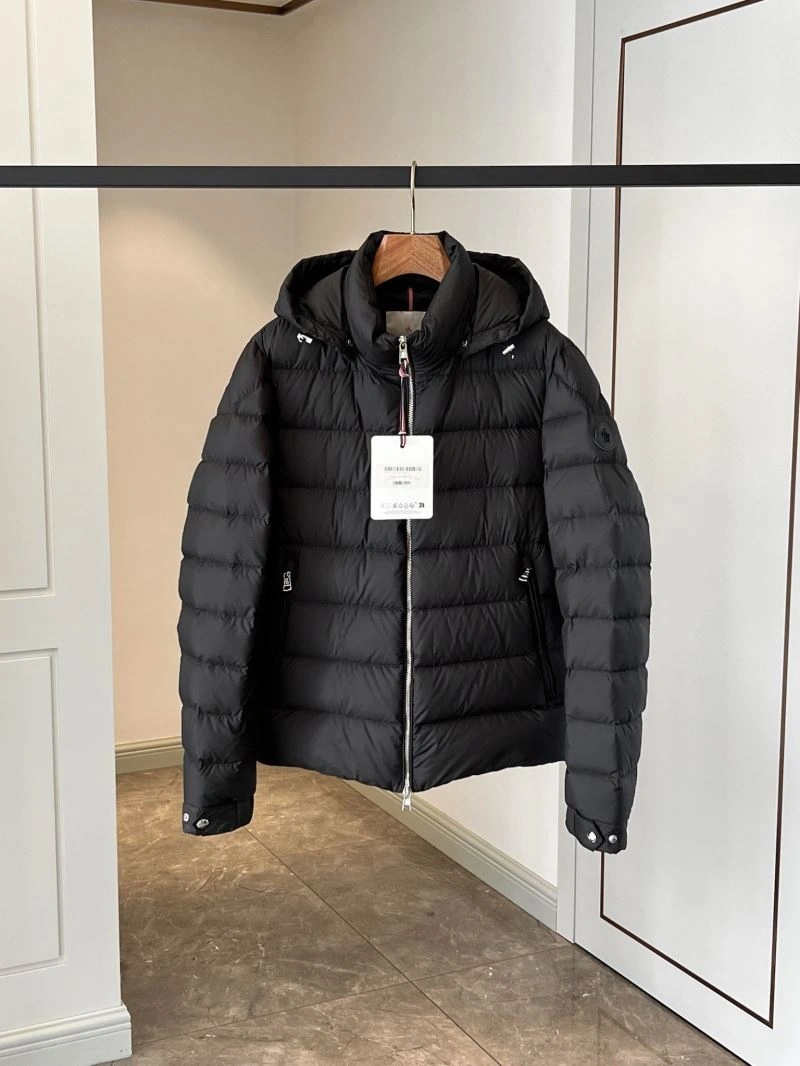 Bright Moncler Down Jackets 145028