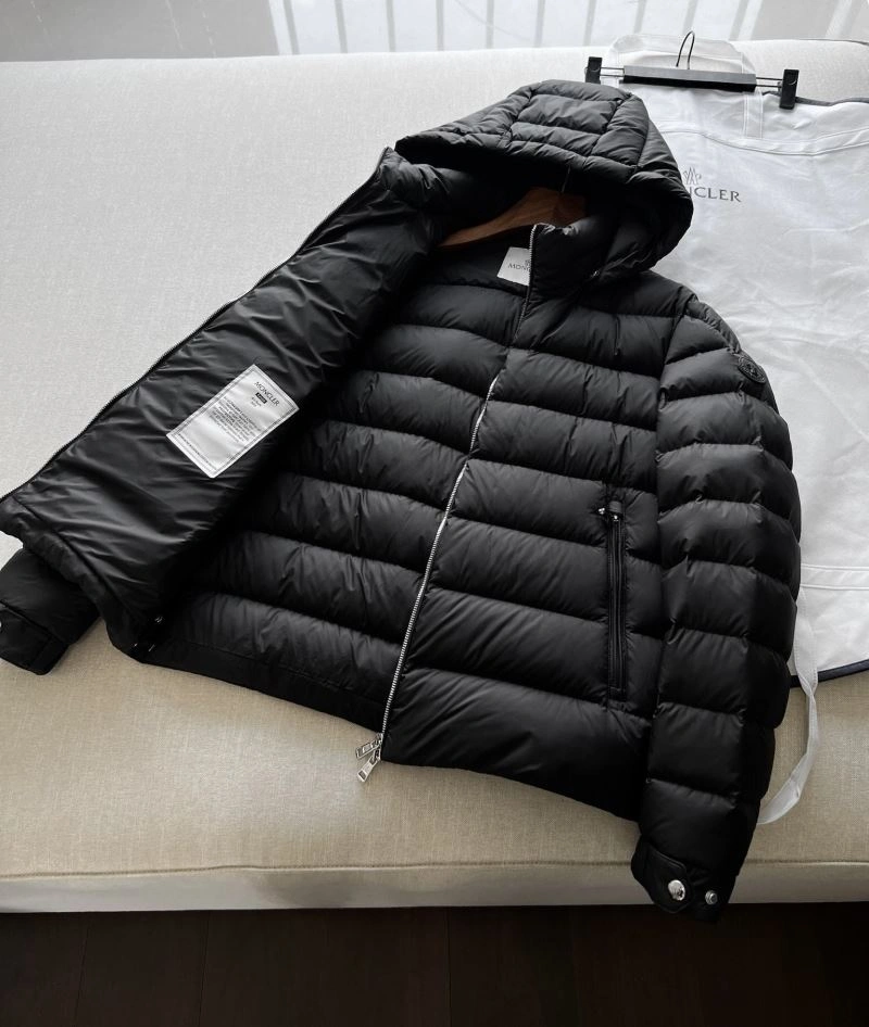 Moncler Down Jackets HighQuality 145021