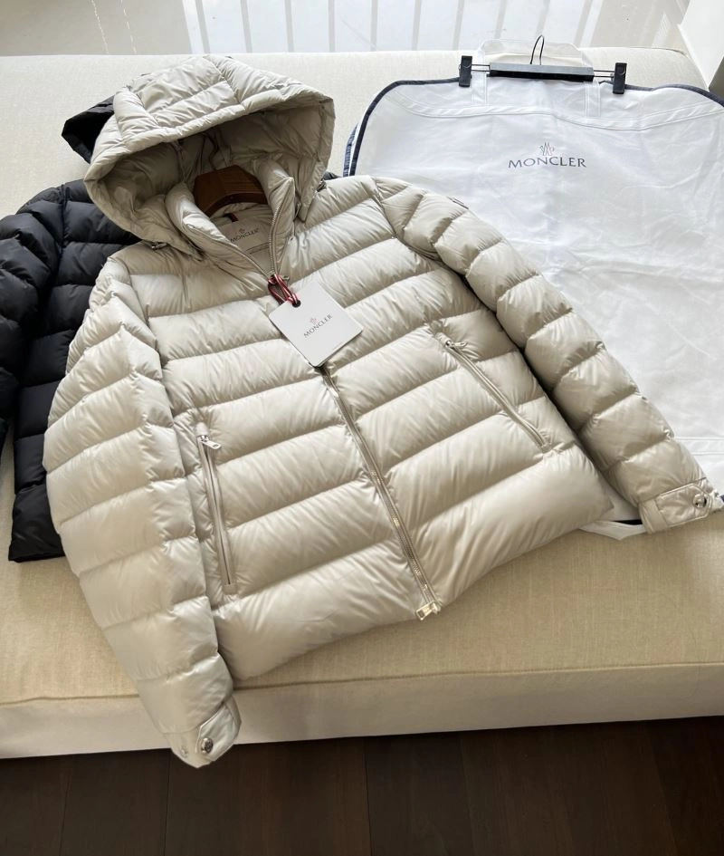 Supportive Moncler Down Jackets 145048