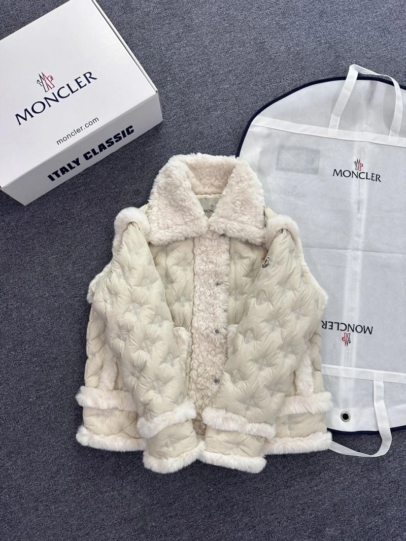 Moncler Down Jackets OnTrend 145027