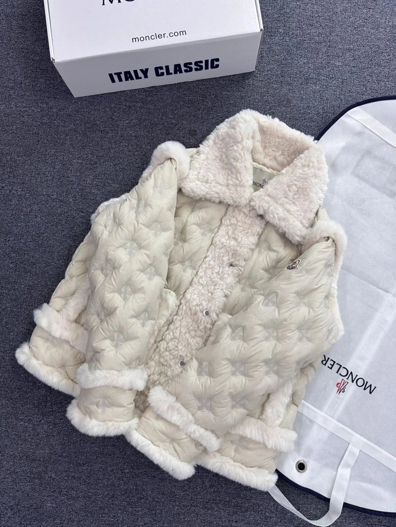 Moncler Down Jackets OnTrend 145027