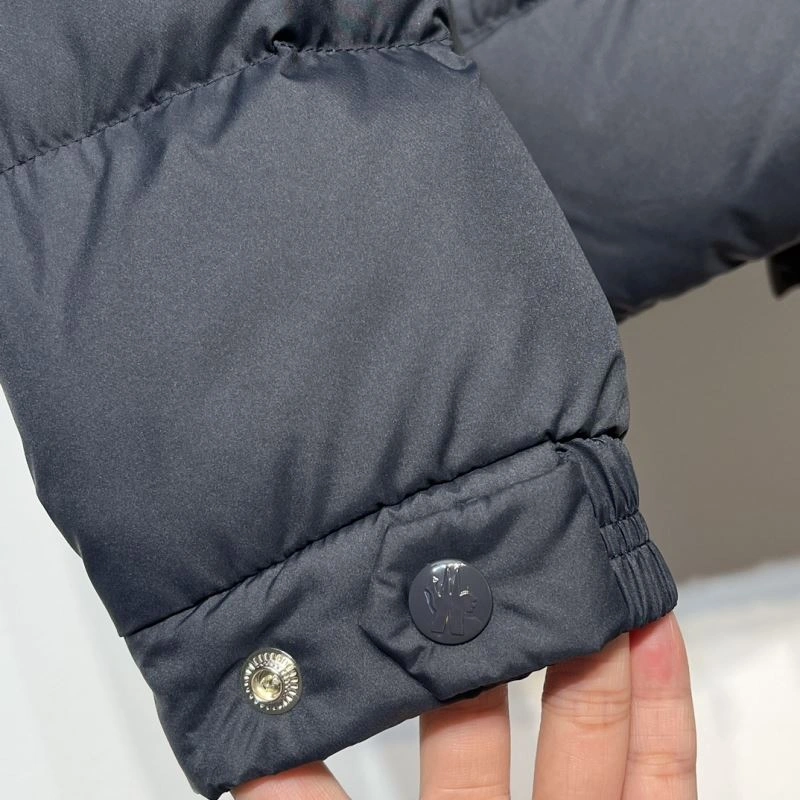 TechFriendly Moncler Down Jackets 145046