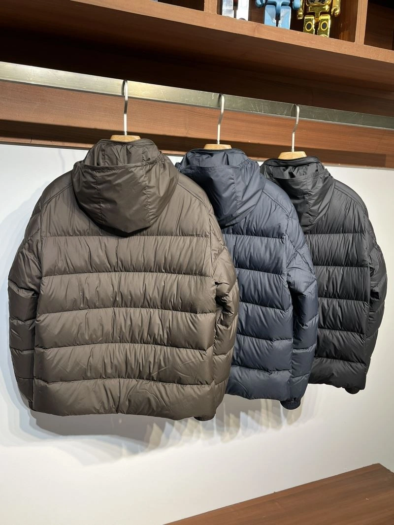 TechFriendly Moncler Down Jackets 145046