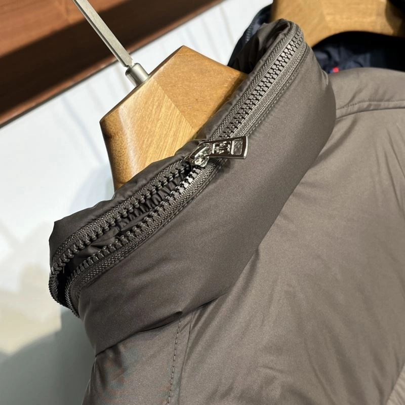 TechFriendly Moncler Down Jackets 145046