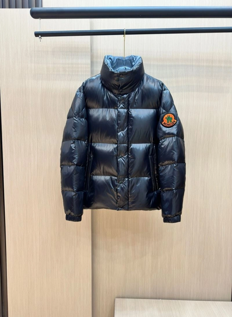 Moncler Down Jackets Functional 145015