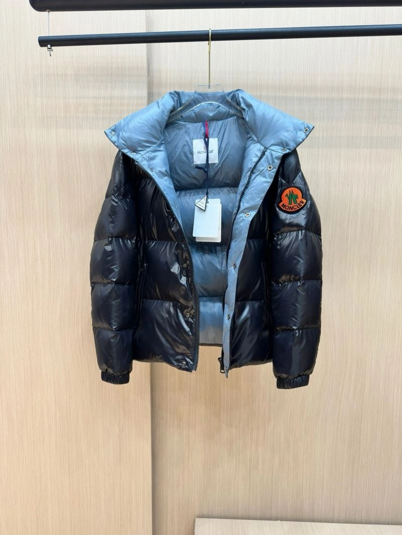Moncler Down Jackets Functional 145015