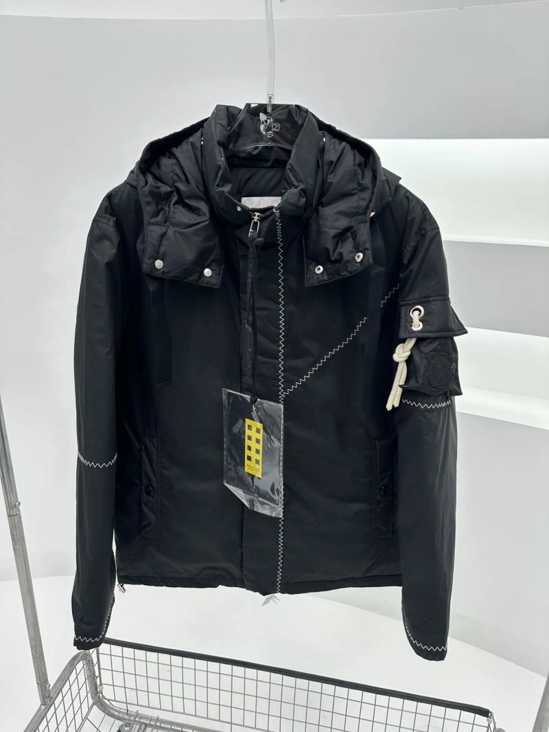Breathable Moncler Down Jackets 145014