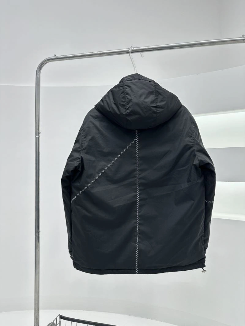 Breathable Moncler Down Jackets 145014