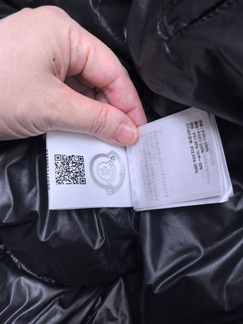 Moncler Down Jackets Lightweight 145013