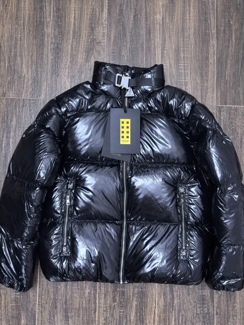 Moncler Down Jackets Lightweight 145013