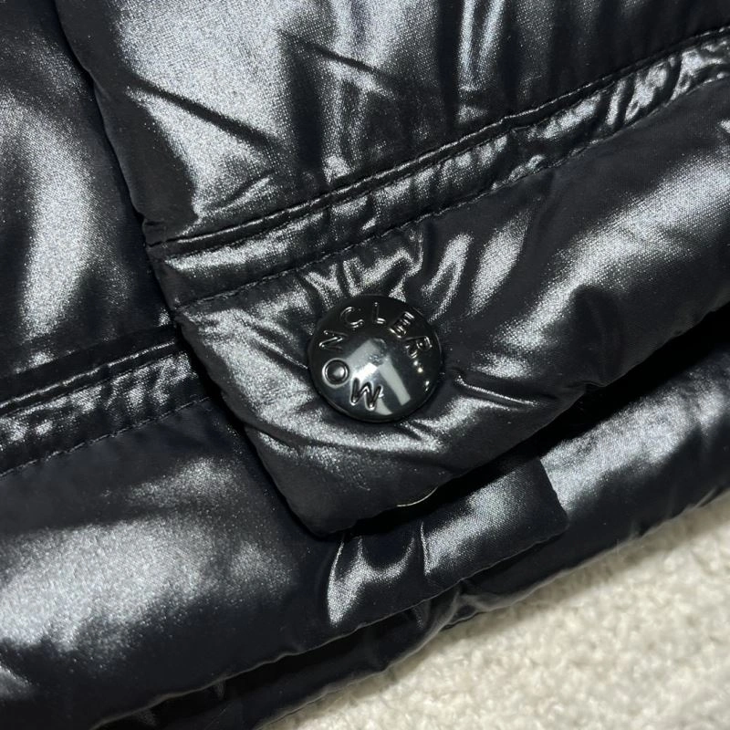 Moncler Down Jackets TechFriendly 145010