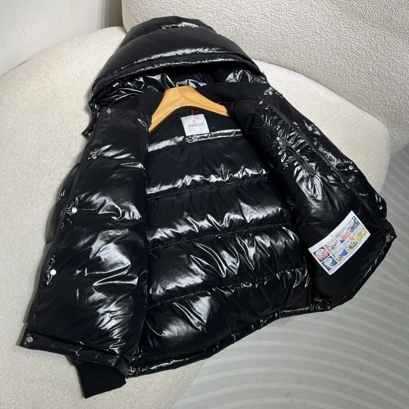 Moncler Down Jackets TechFriendly 145010