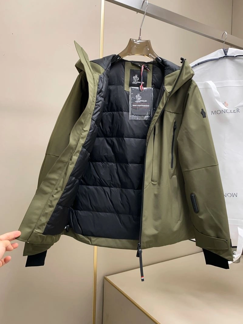 ZipUp Moncler Down Jackets 145006