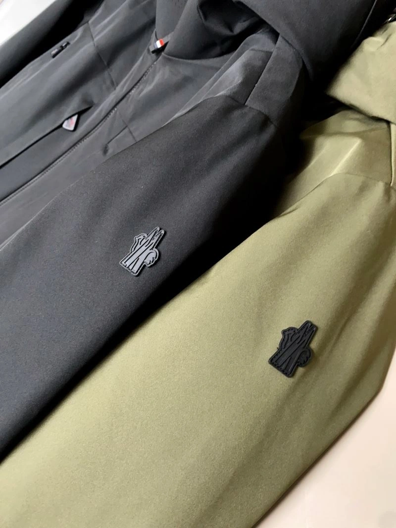 Lightweight Moncler Down Jackets 145007