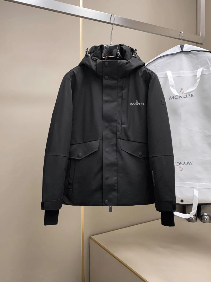 Moncler Down Jackets ZipUp 145003
